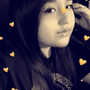 Meet your Posher, Rayne